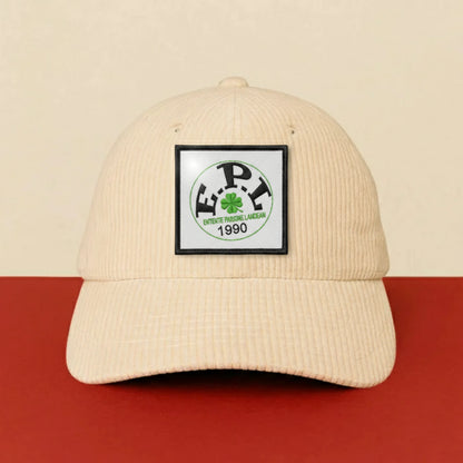 Détail broderie patch ENT. PARIGNE LANDEAN