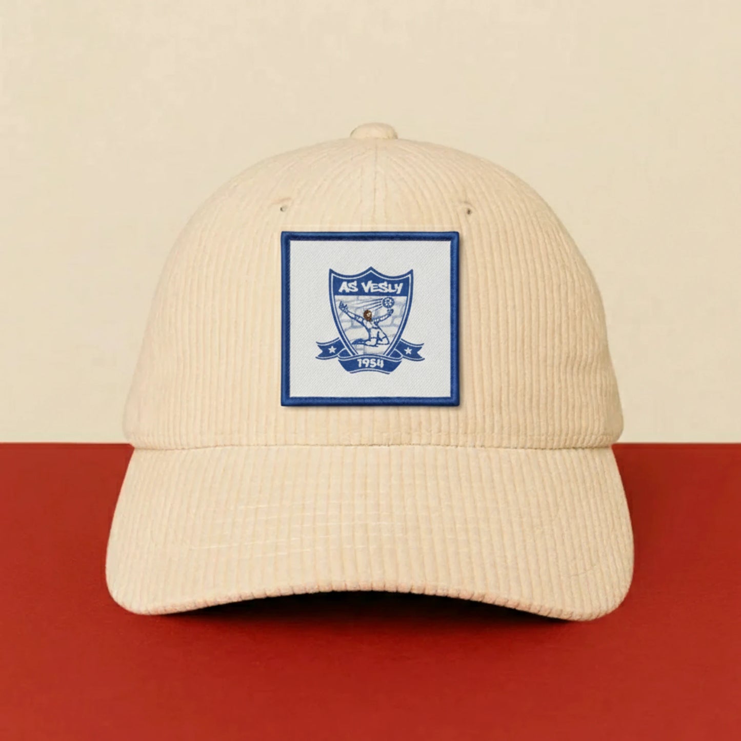 Patch AM. S. DE VESLY sur casquette à velcro PPATCH