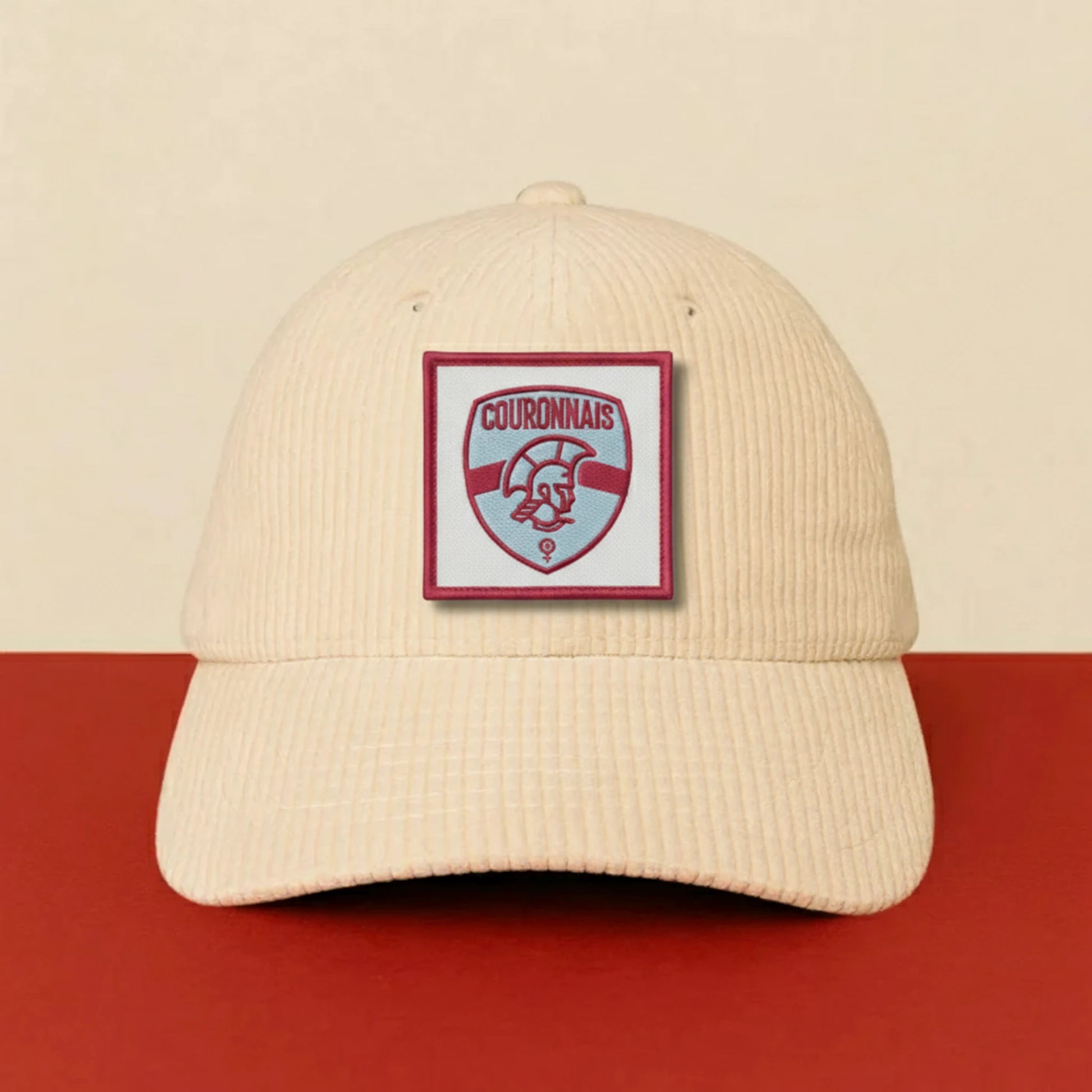 Détail broderie patch FOOTBALL FÉMININ COURONNAIS