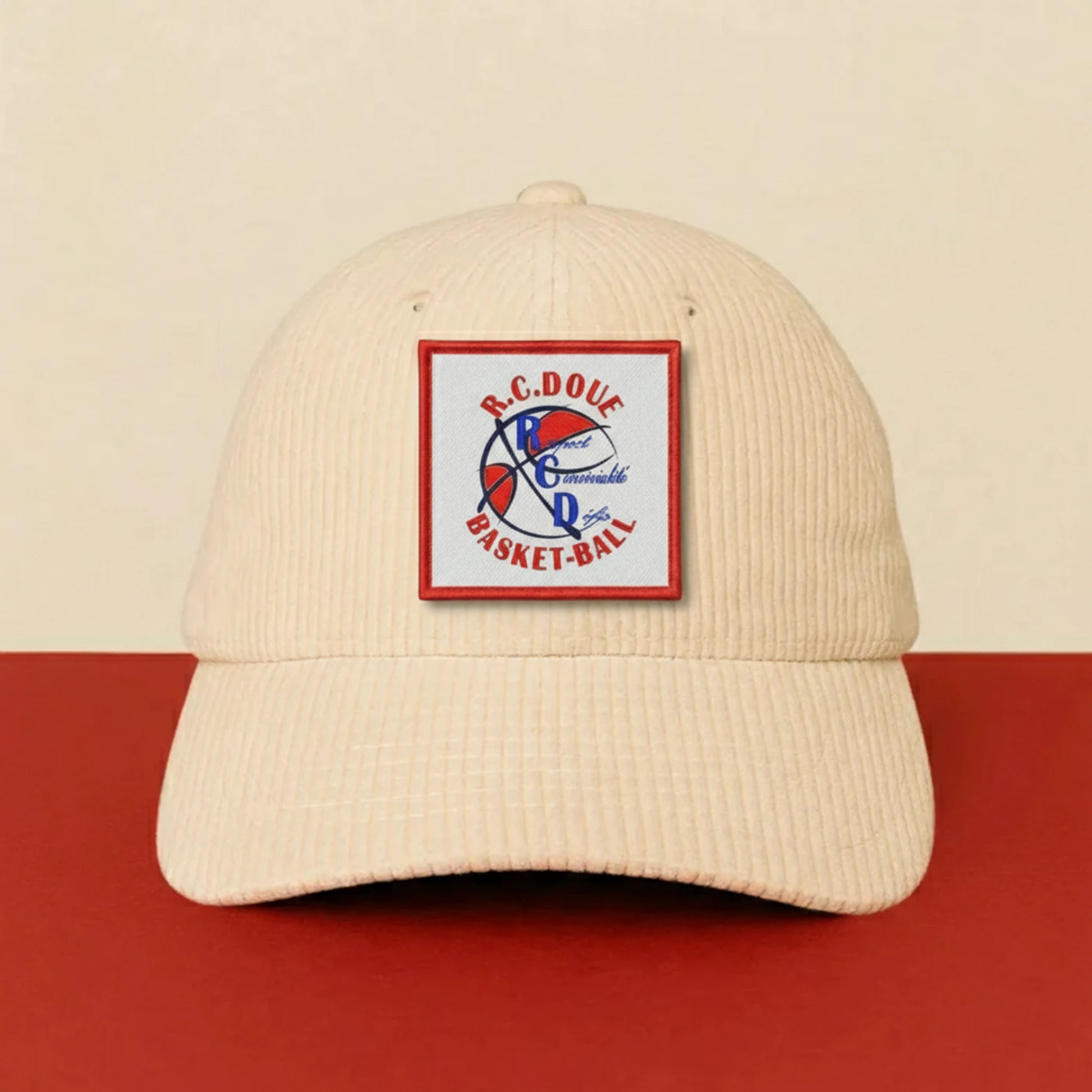 Patch Doue la Fontaine sur casquette à velcro PPATCH