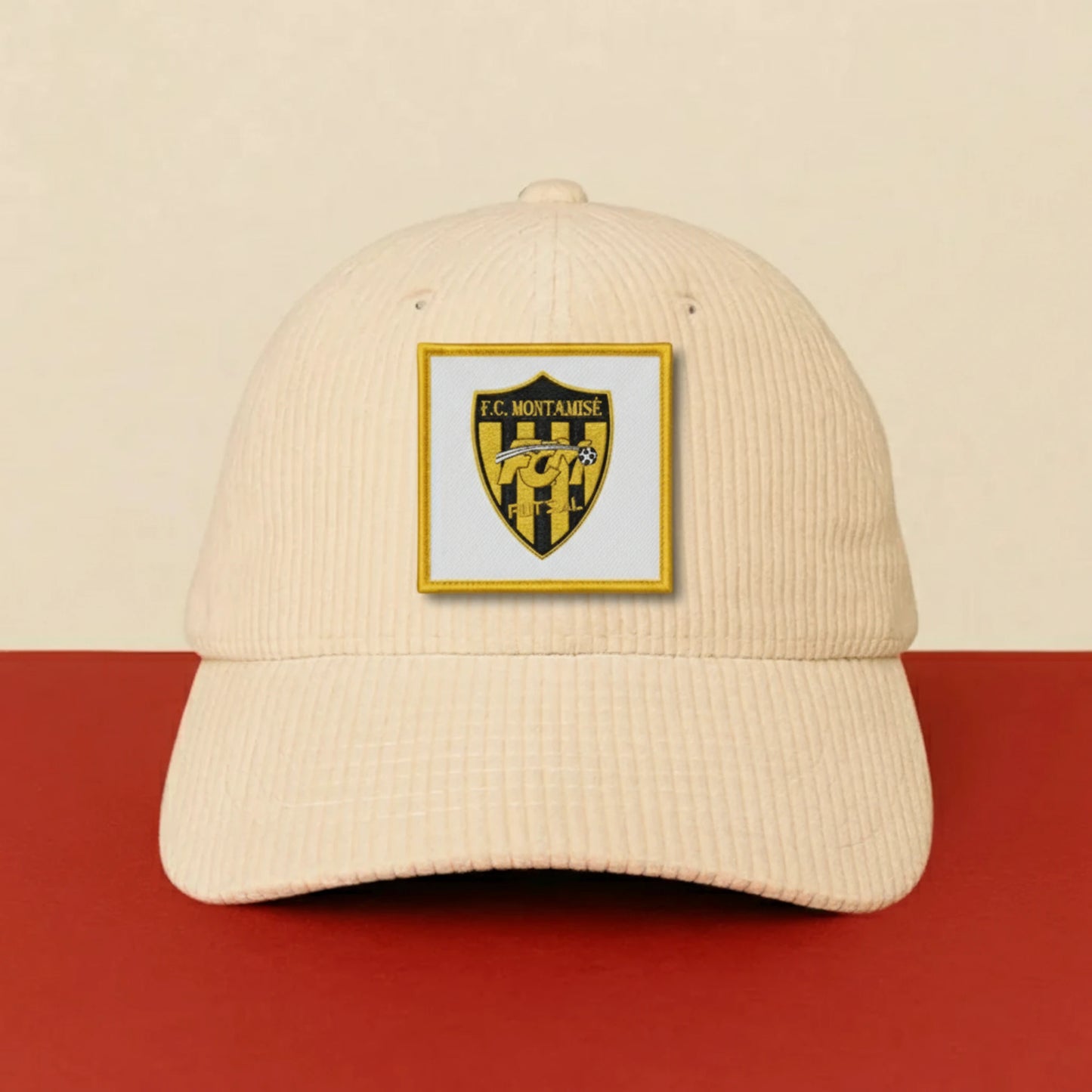 Détail broderie patch FC Montamise