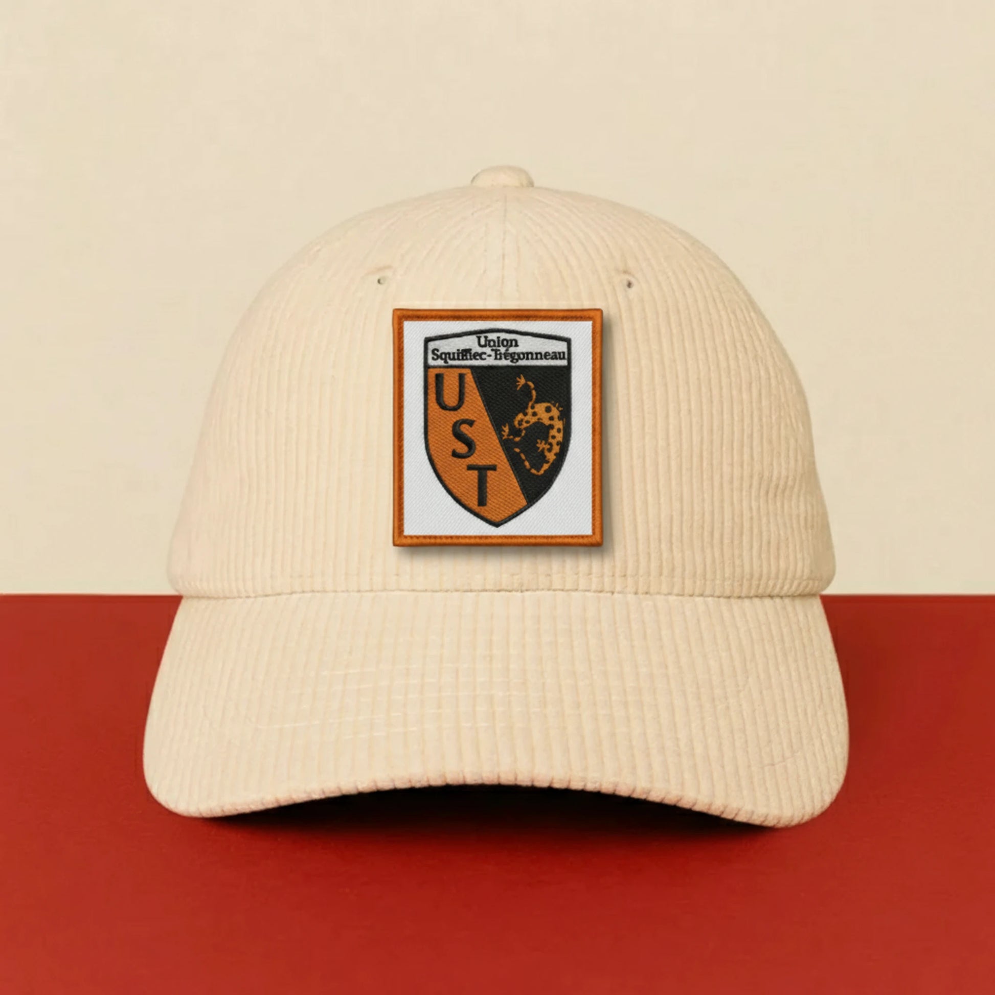 Détail broderie patch U. SQUIFFIEC TREGONNEAU