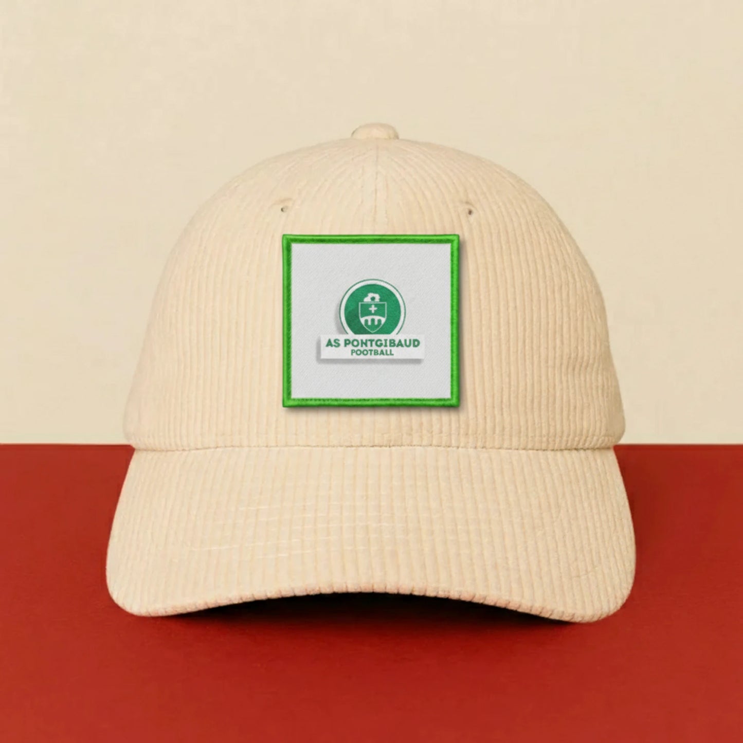 Patch A.S. PONTGIBAUD FOOTBALL sur casquette à velcro PPATCH