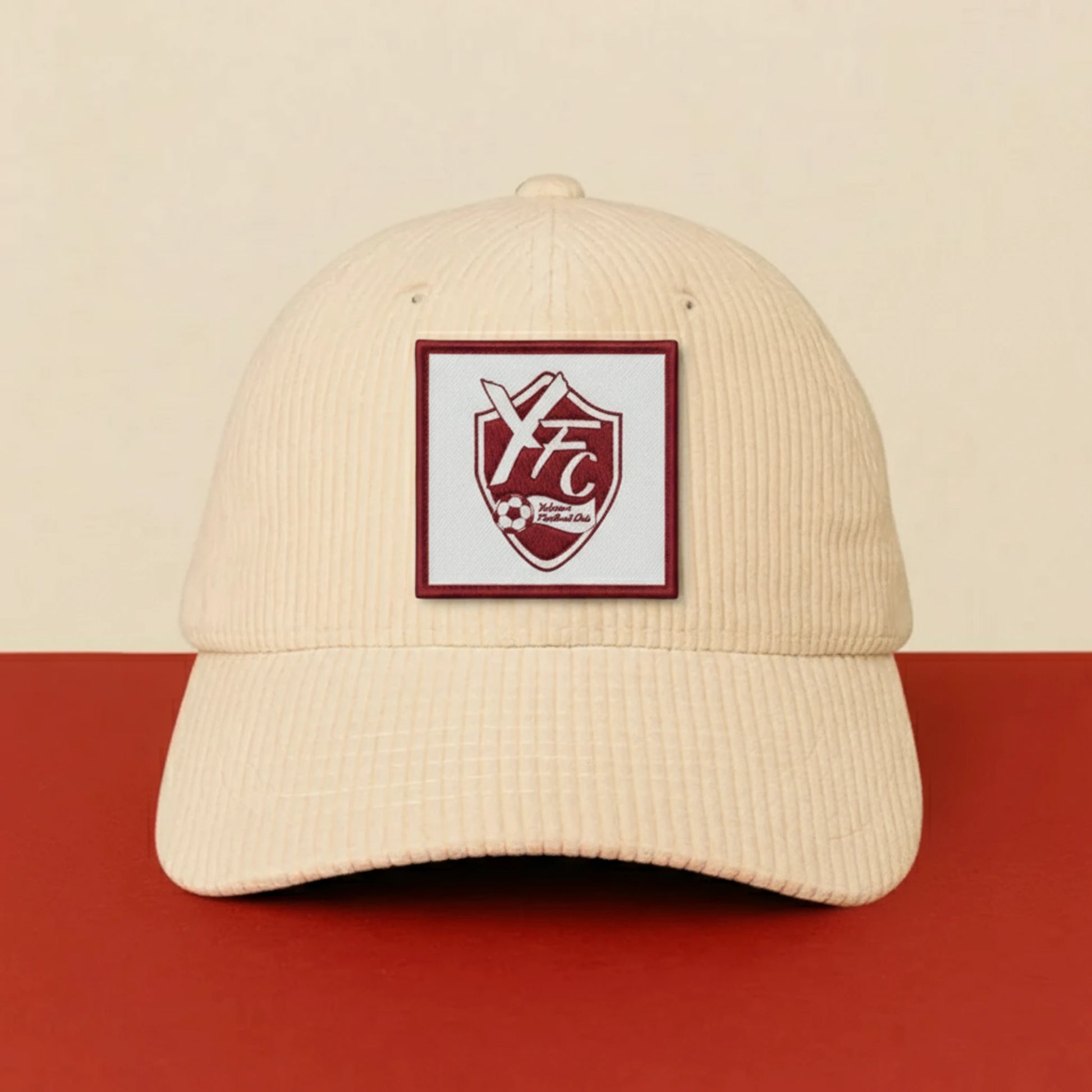 Détail broderie patch YCHOUX FOOTBALL CLUB