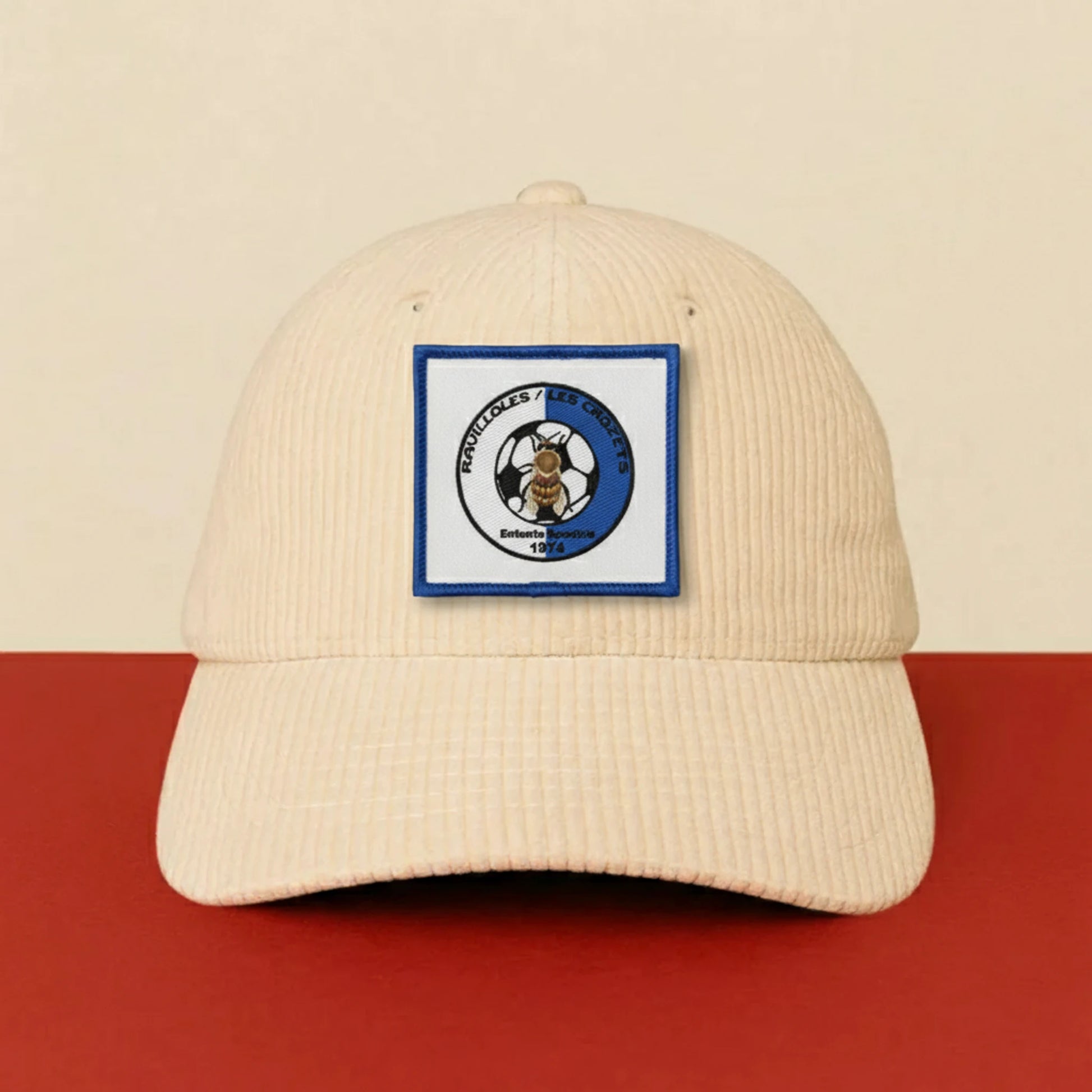 Détail broderie patch ENT. S.  RAVILLOLES LES CROZETS