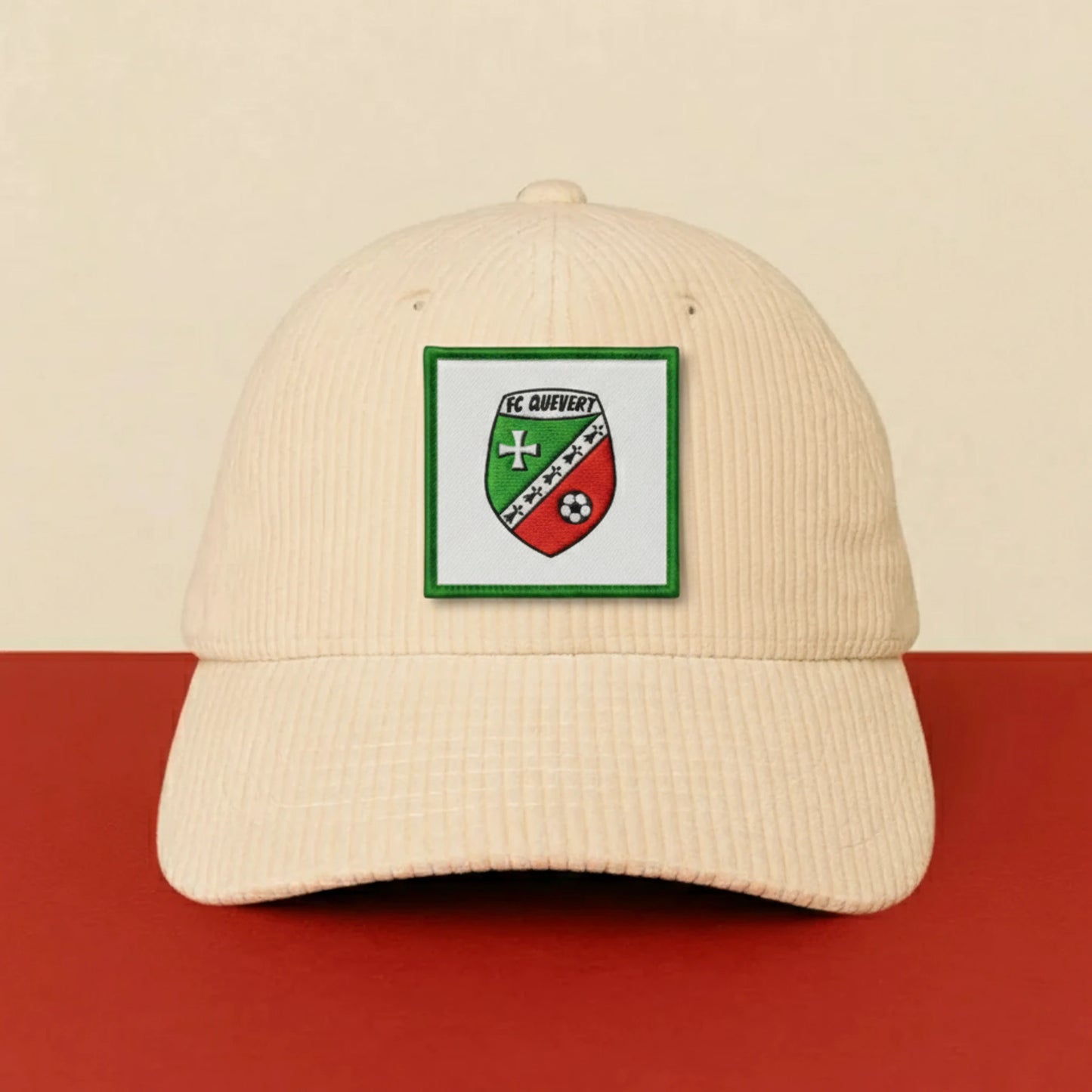Détail broderie patch F. C. QUEVERTOIS