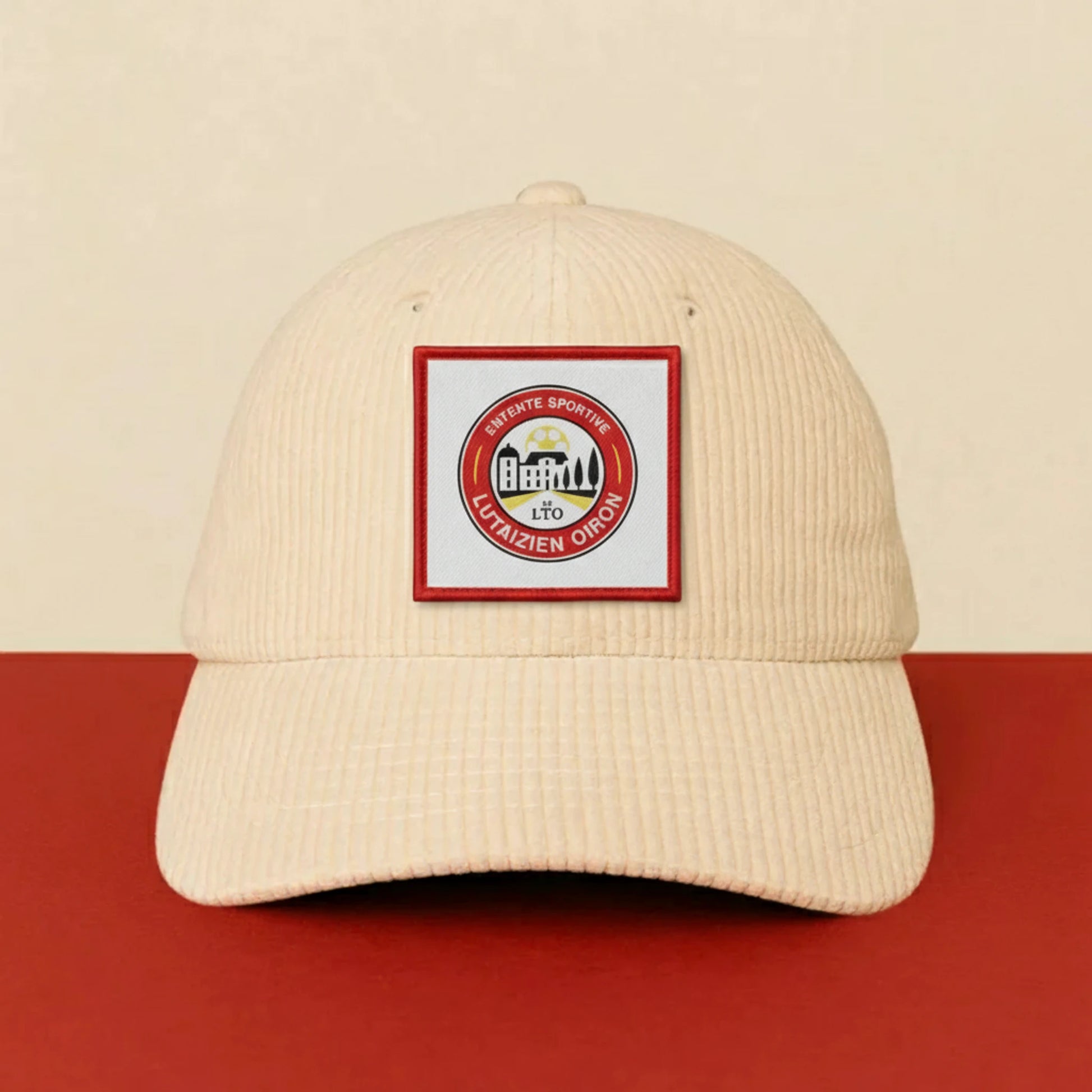 Détail broderie patch ENTENTE SPORTIVE LUTAIZIEN-OIRON