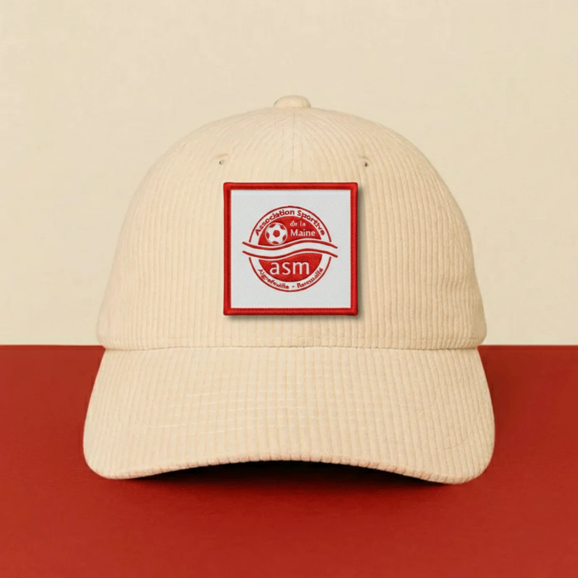 Patch A.S. DE MAINE AIGREF.REMOUILLE sur casquette à velcro PPATCH