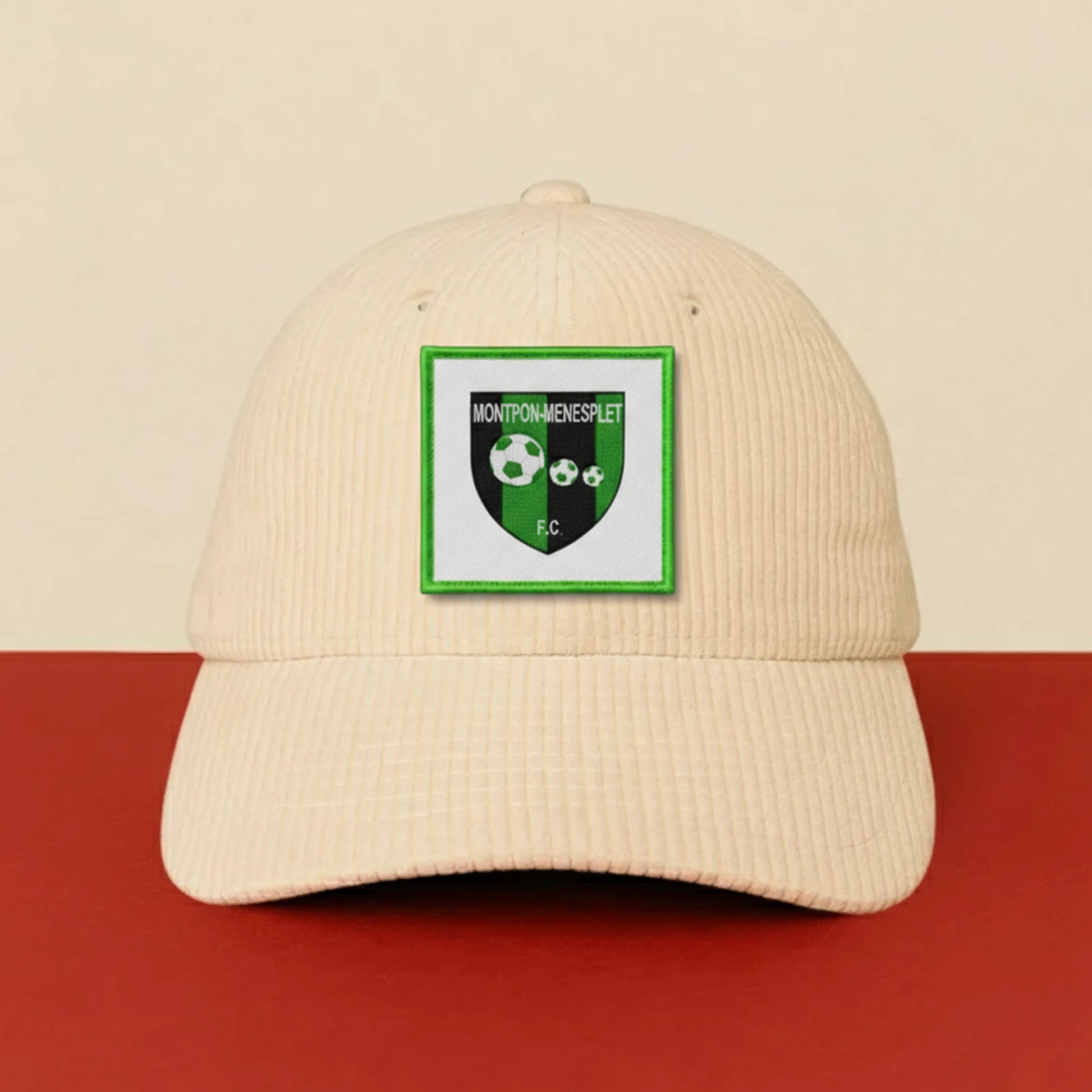 Détail broderie patch MONTPON MÉNESPLET FUTSAL