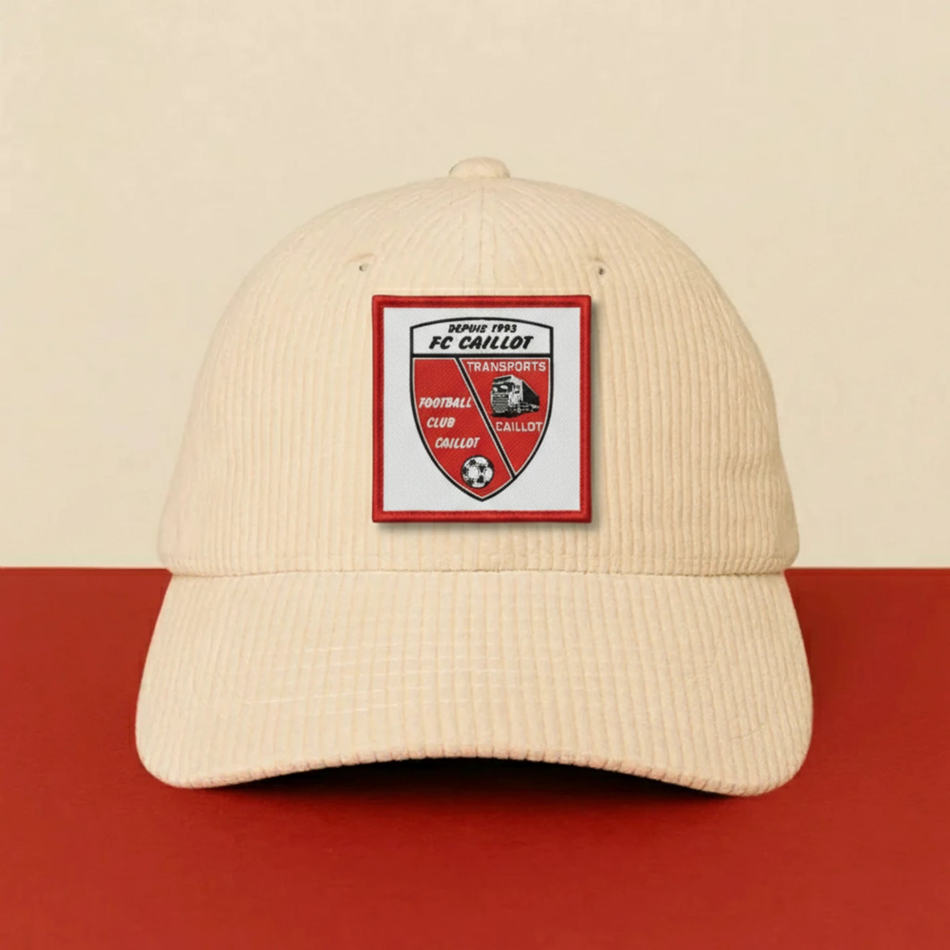 Détail broderie patch F.C. CAILLOT