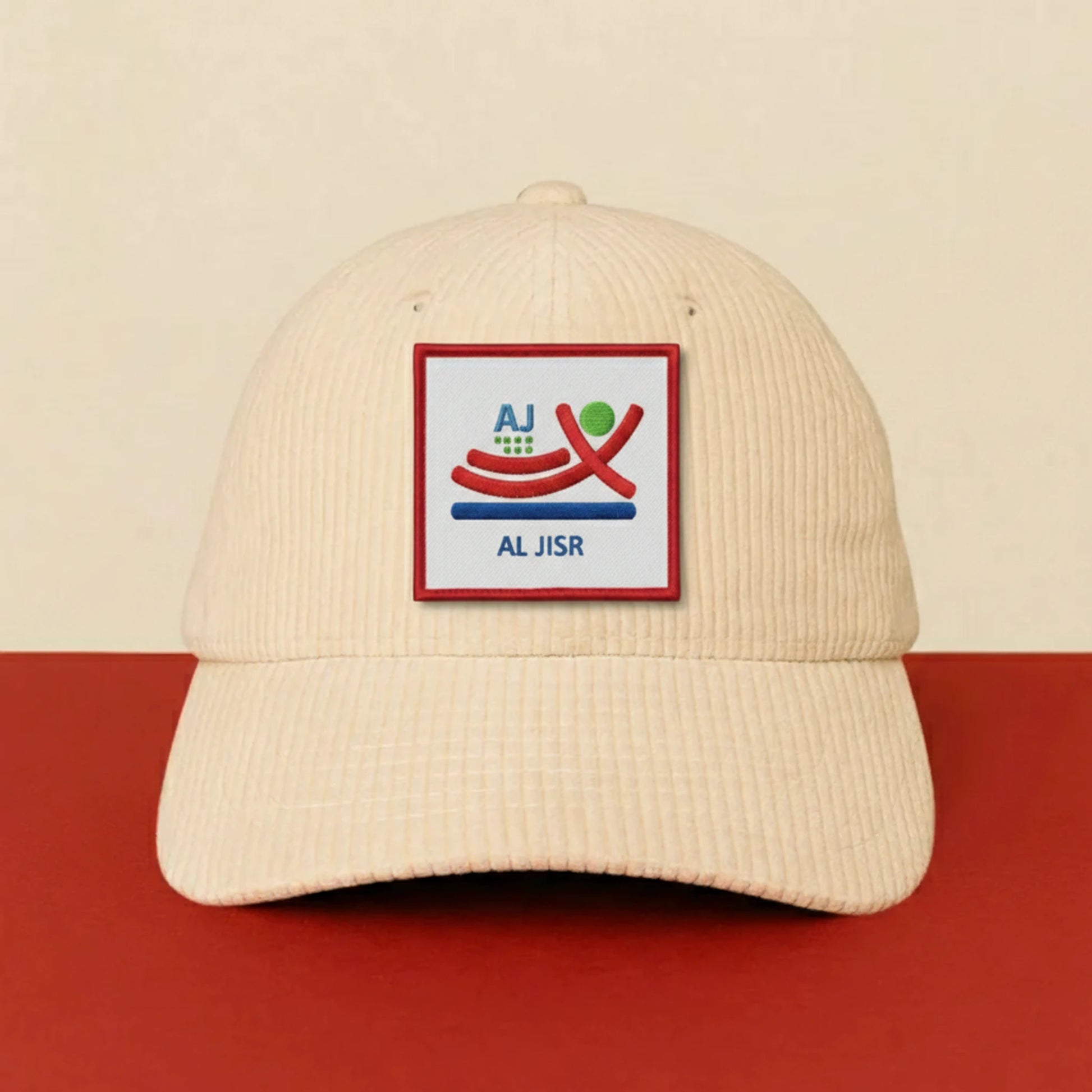 Patch AL JISR FAGNIERES sur casquette à velcro PPATCH