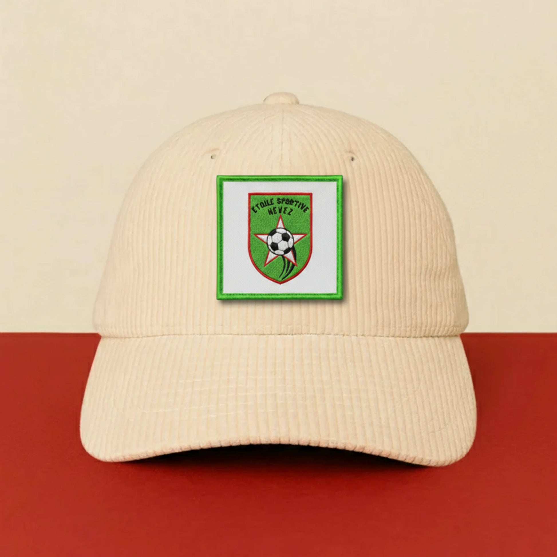 Détail broderie patch ET.S. NEVEZ