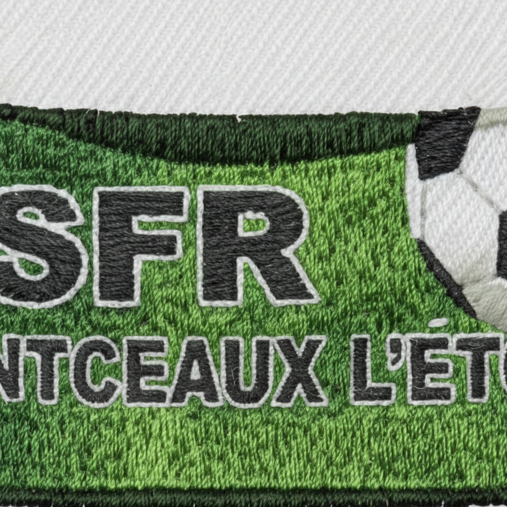 Détail broderie patch A.S. MONTCEAUX L'ETOILE