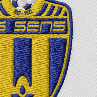 Détail broderie patch US Sens De Bretagne