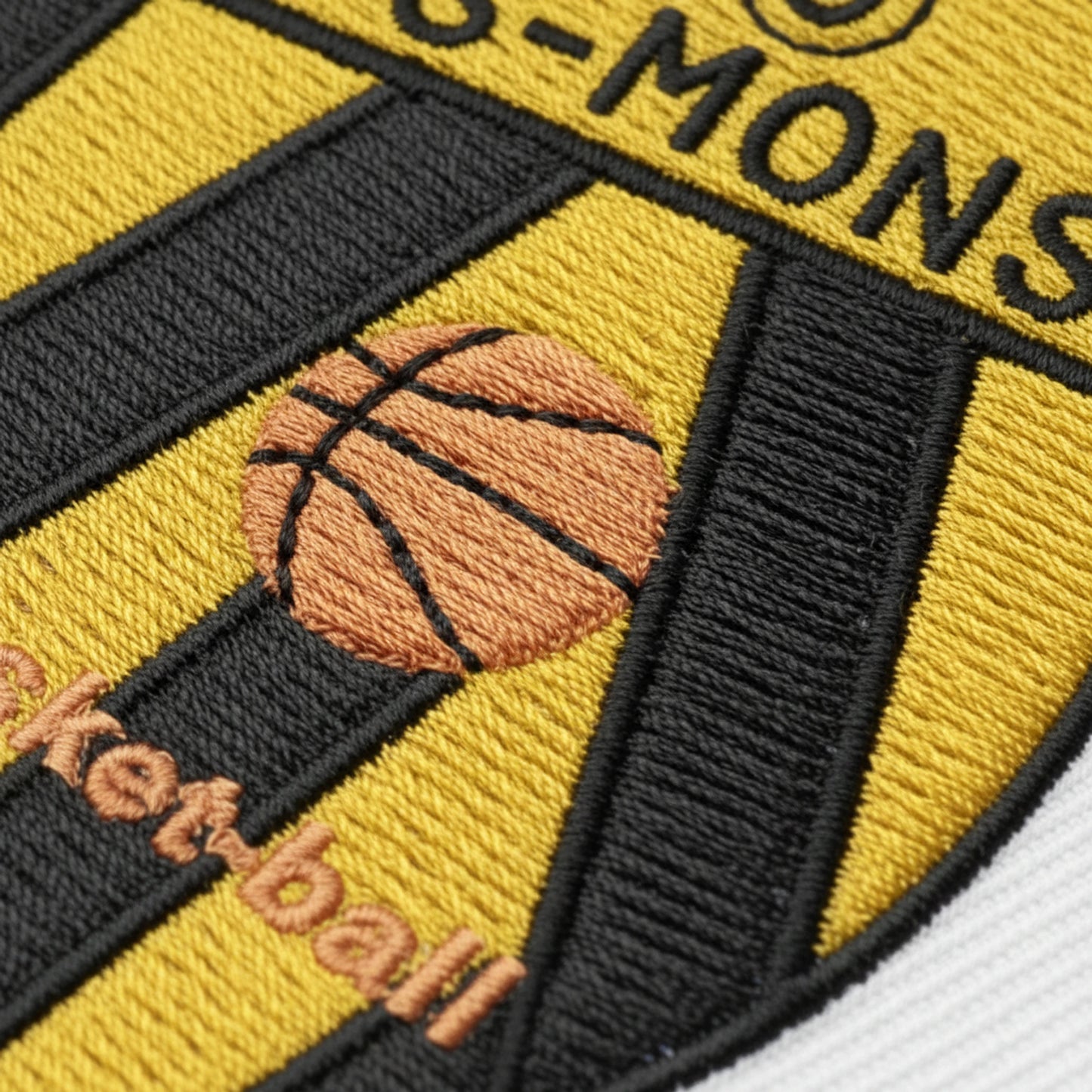 Détail broderie patch USO Athis-Mons