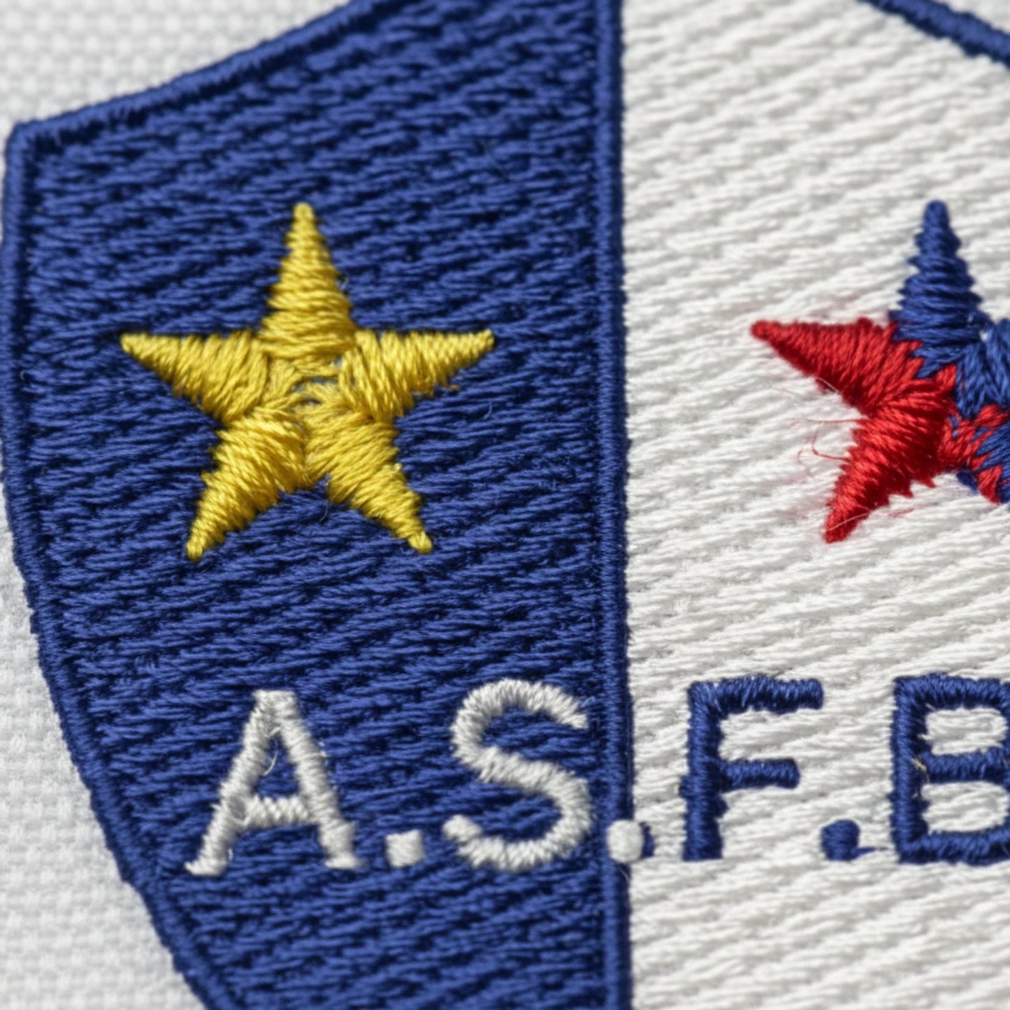 Détail broderie patch A.S. DE F. LA BOURBRE