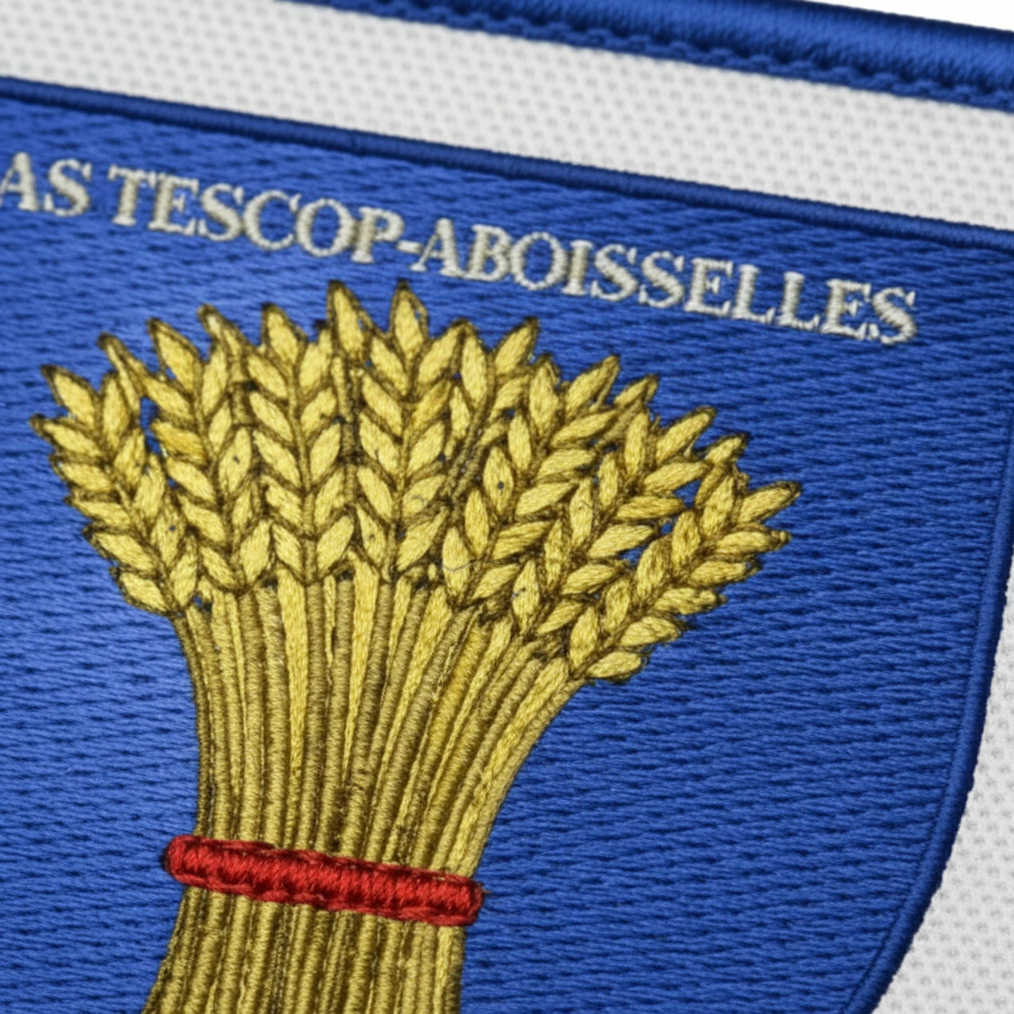 Détail broderie patch A. S. PISCOP MOISSELLES