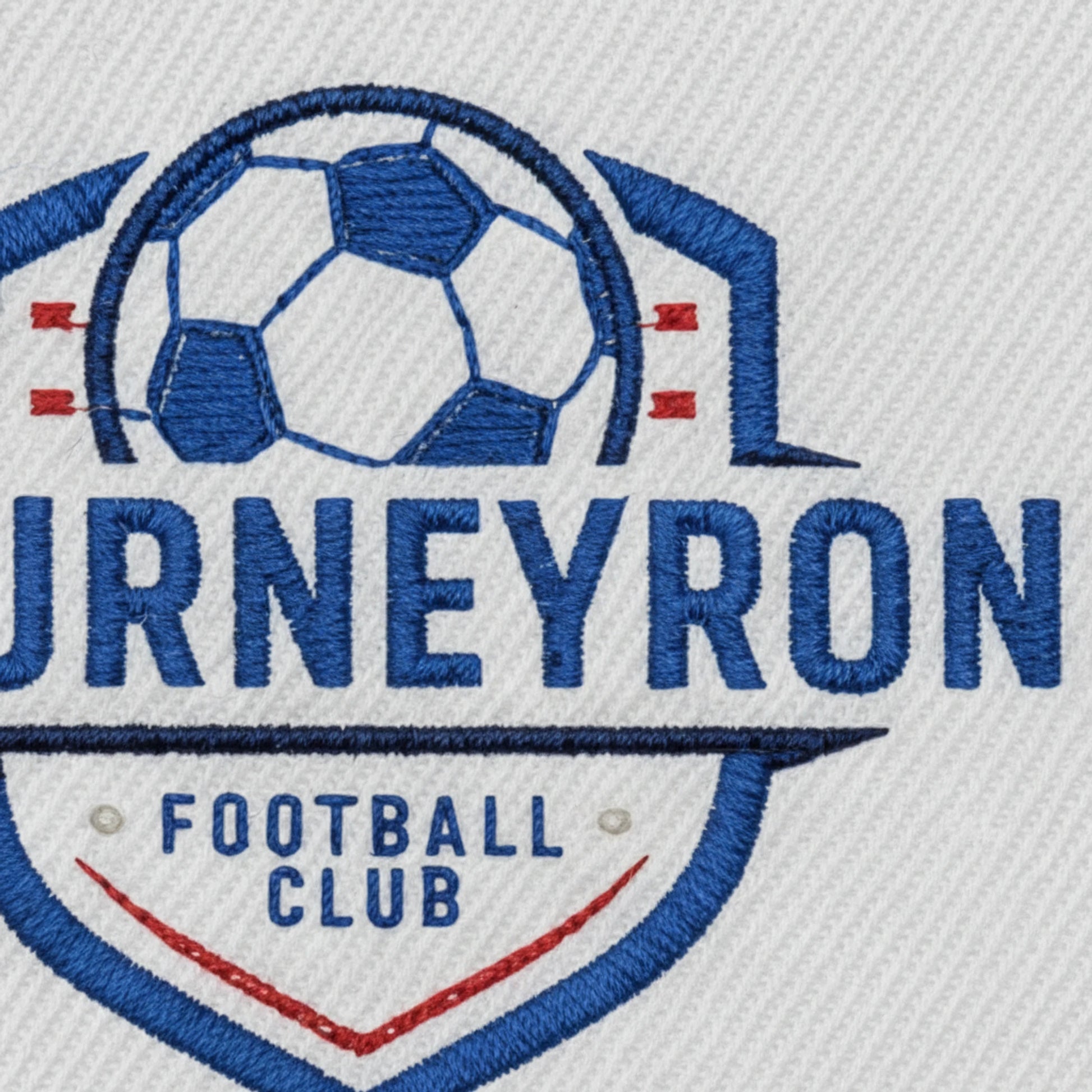 Détail broderie patch FOOTBALL CLUB DE FOURNEYRON