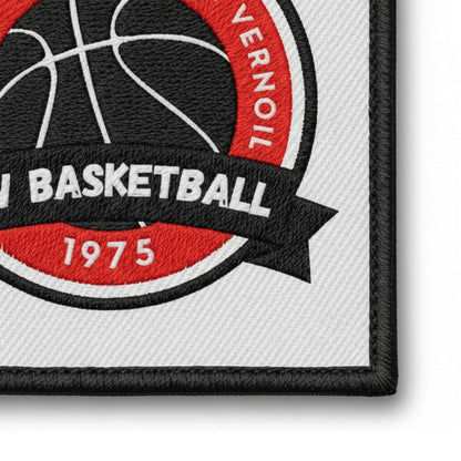 Détail broderie patch Vernoil