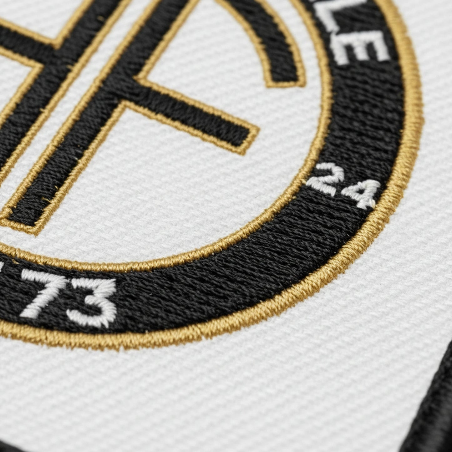 Détail broderie patch ALBERTVILLE FOOT 73