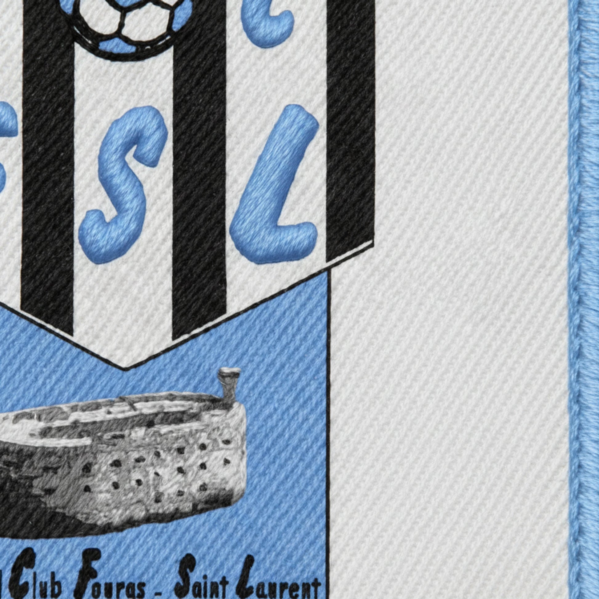 Détail broderie patch FC Fouras St Laurent