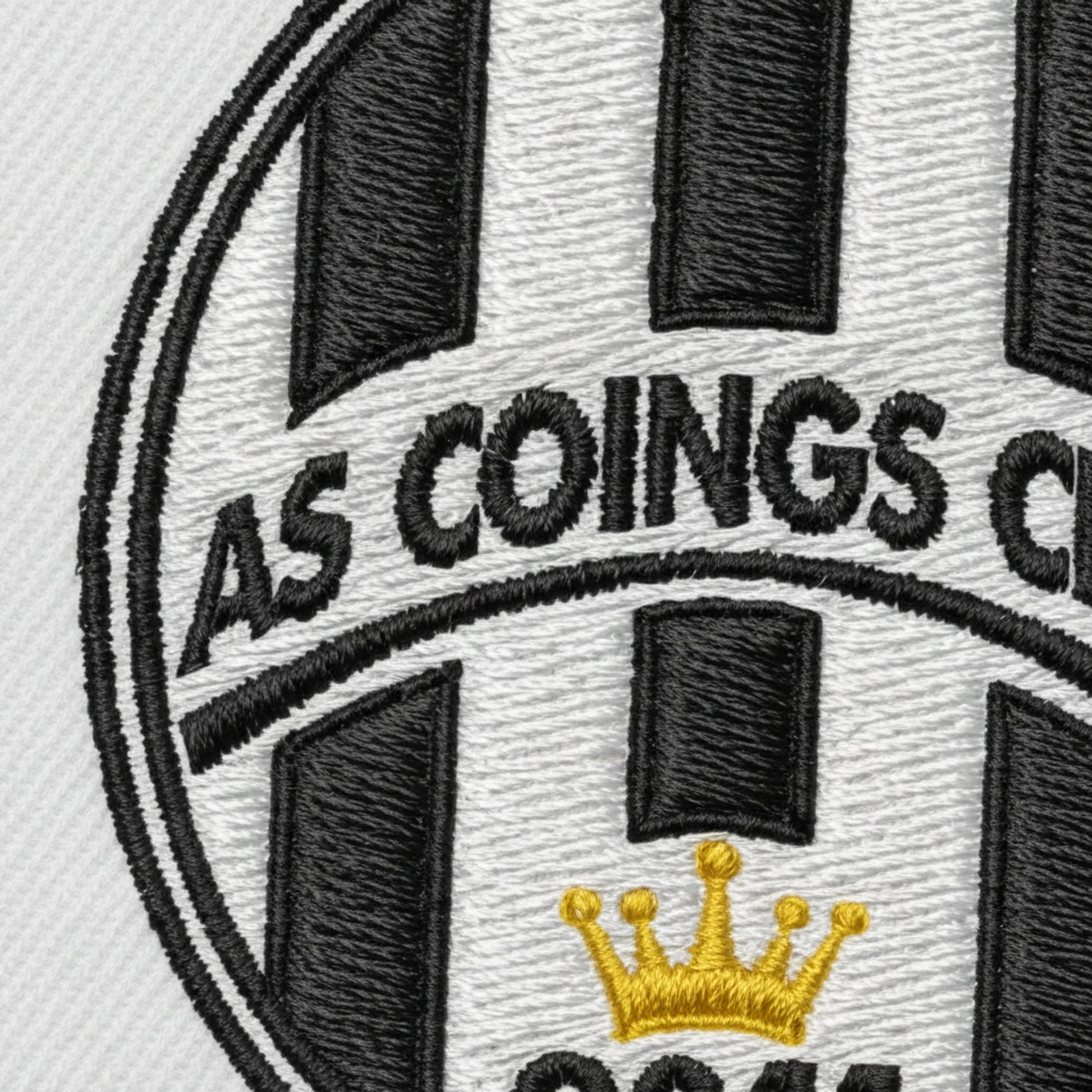 Détail broderie patch A.S. COINGS CERE