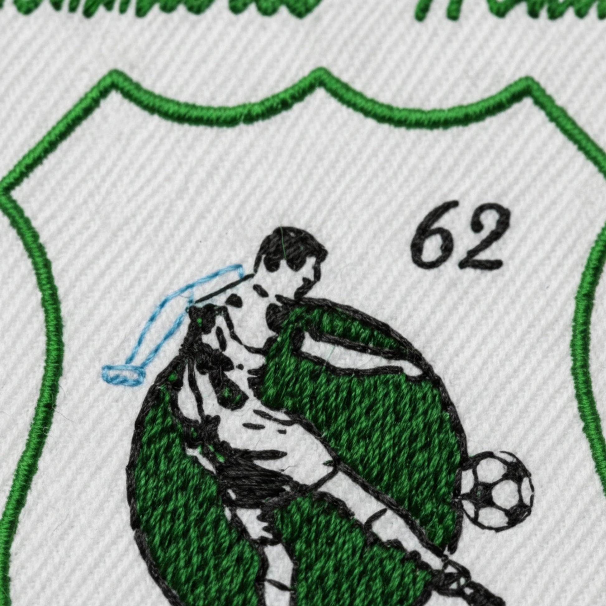Détail broderie patch A. S. BONNIERES HOUVIN