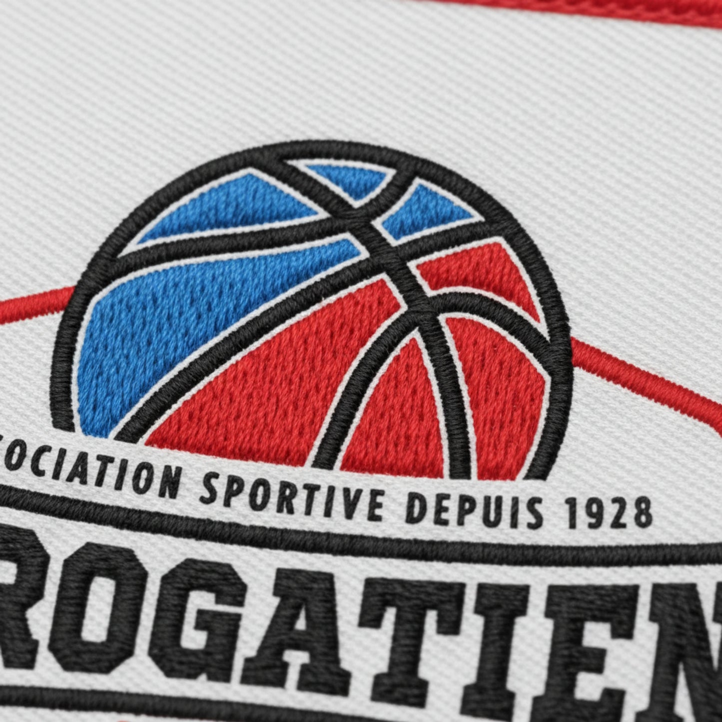 Détail broderie patch AS Saint Rogatien Nantes