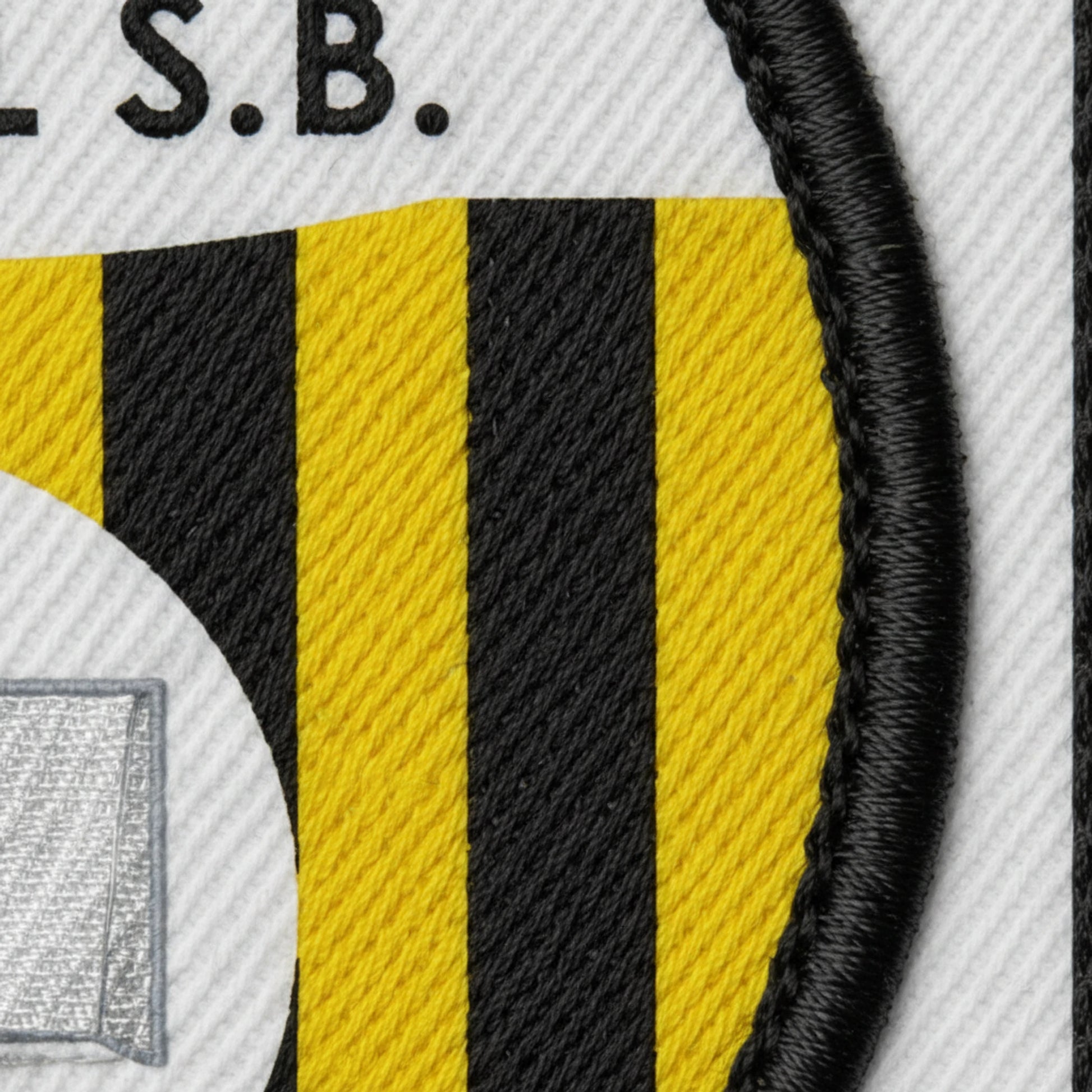 Détail broderie patch A.S. BAILLEUL SIRE BERTHOULT