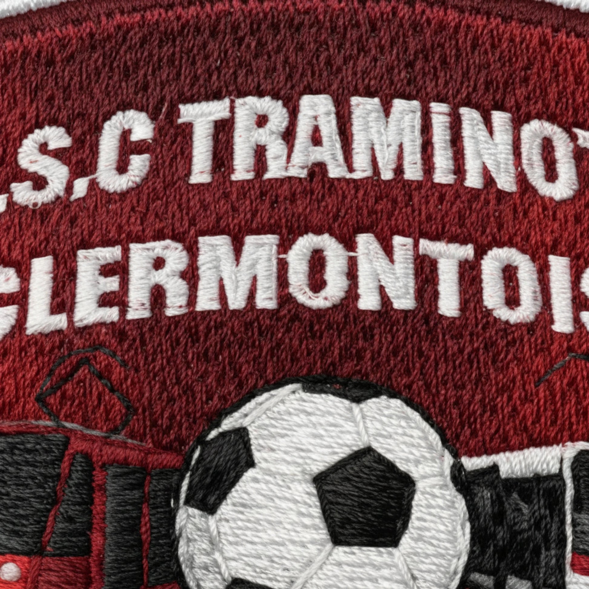 Détail broderie patch A.S.C. TRAMINOTS CLERMONTOIS