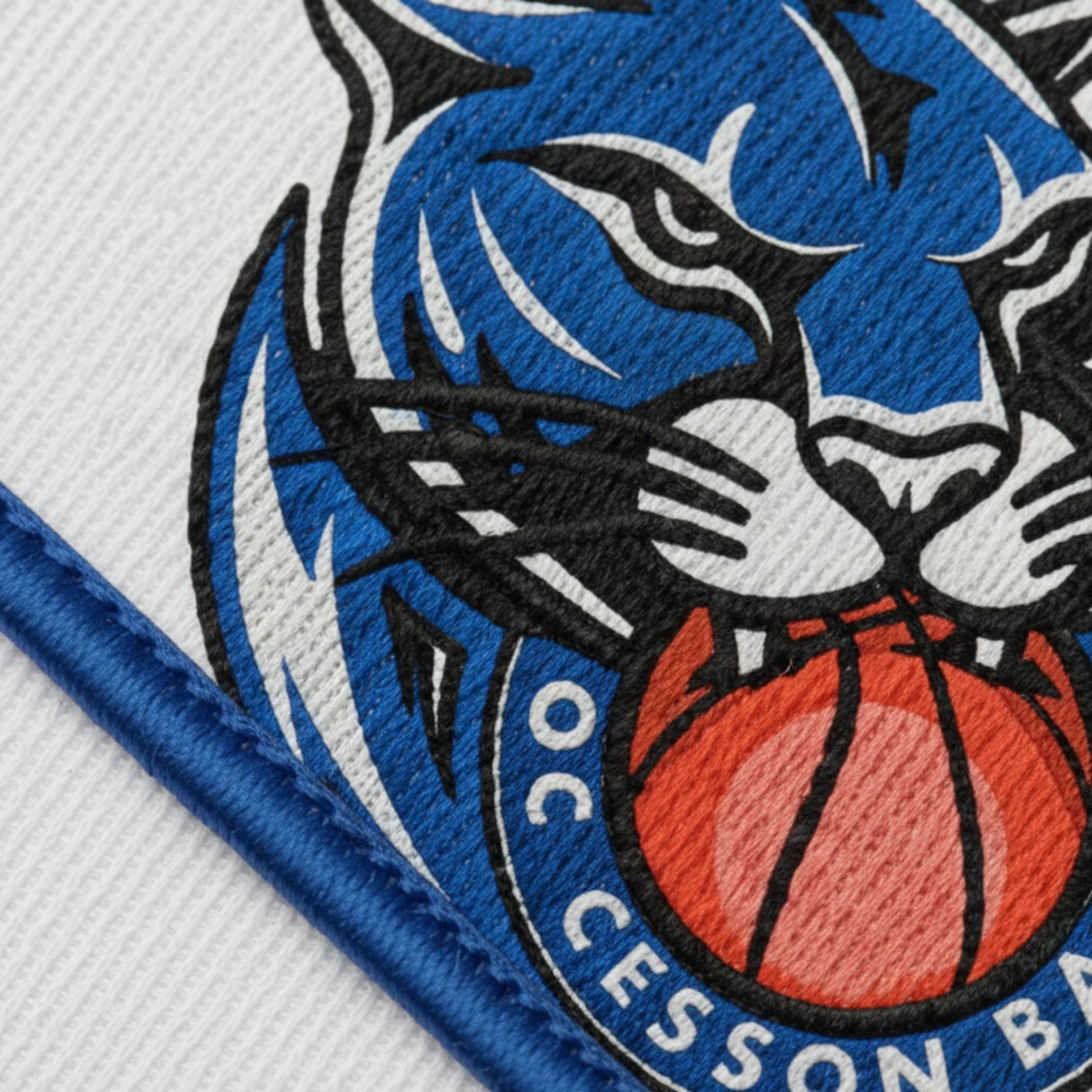 Détail broderie patch Cesson Oc Basket