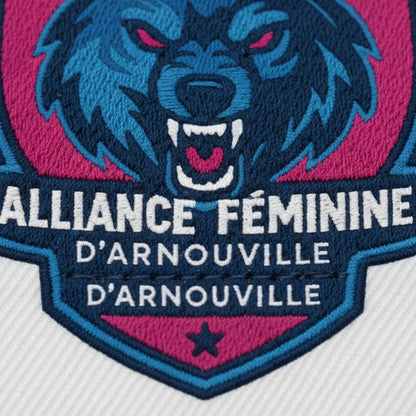 Détail broderie patch ALLIANCE FEMININE D'ARNOUVILLE