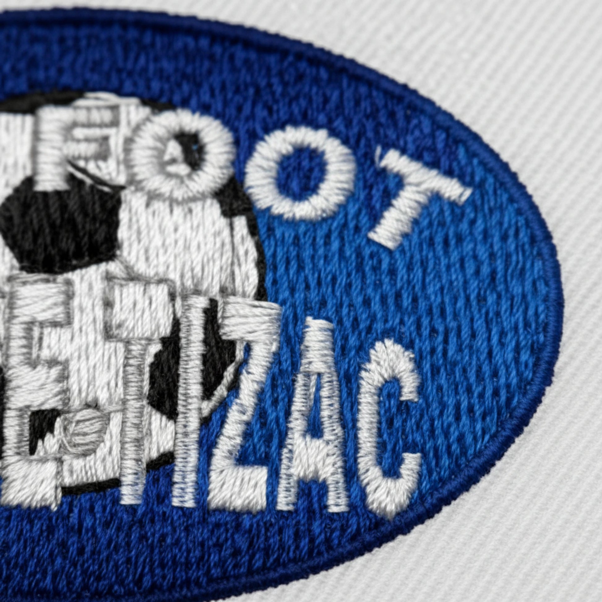 Détail broderie patch A Sp L Vabre Tizac