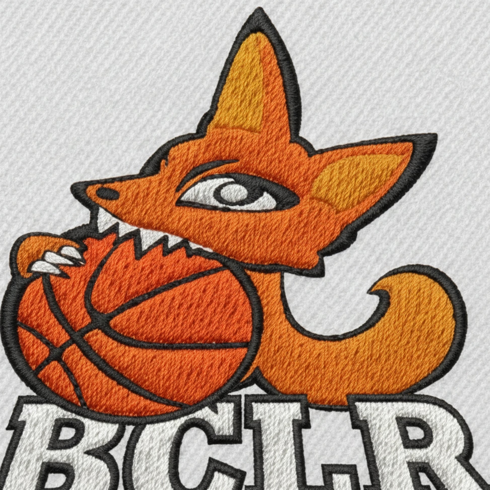 Détail broderie patch Basket Club Longwy Rehon