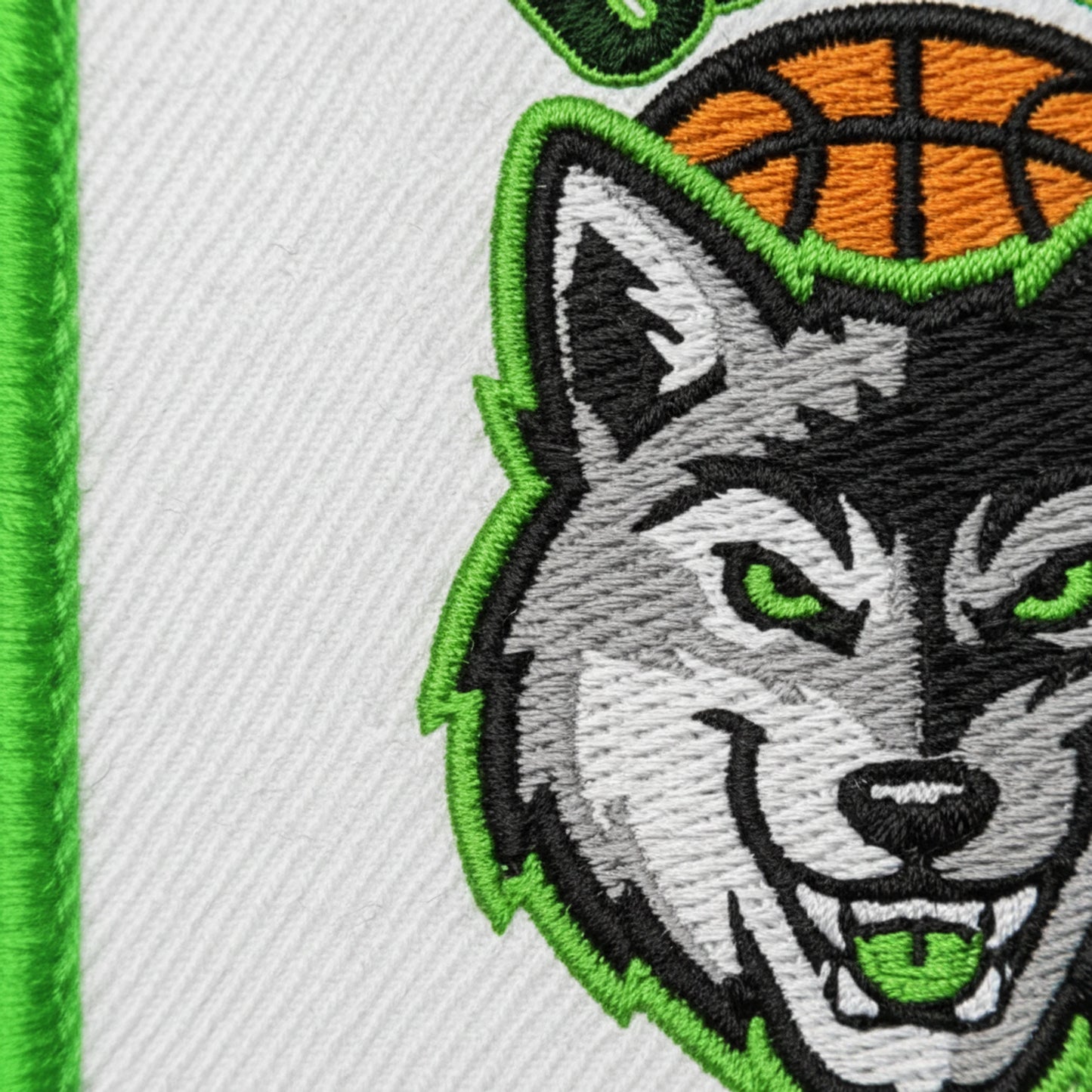Détail broderie patch Avenir Cregy Sports Basket