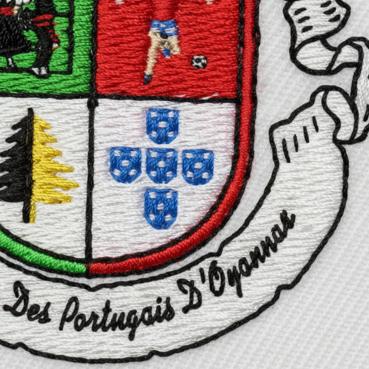 Détail broderie patch A. DES PORTUGAIS