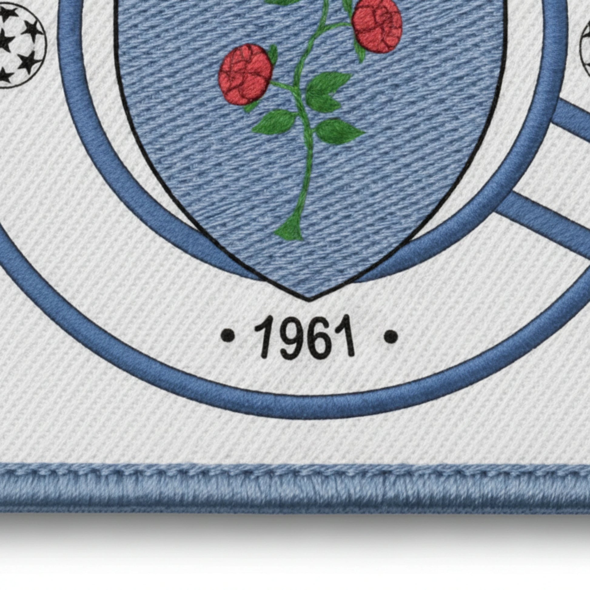 Détail broderie patch A.S. DE MOYRAZES