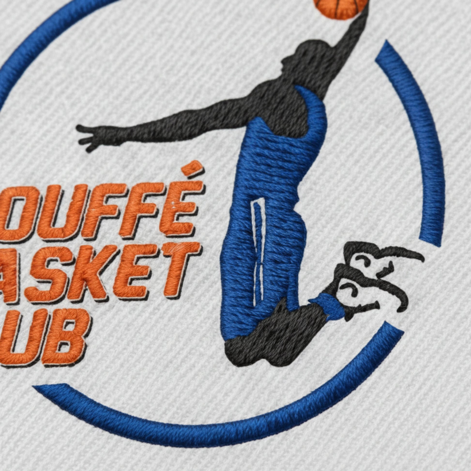 Détail broderie patch Club Basket Couffe