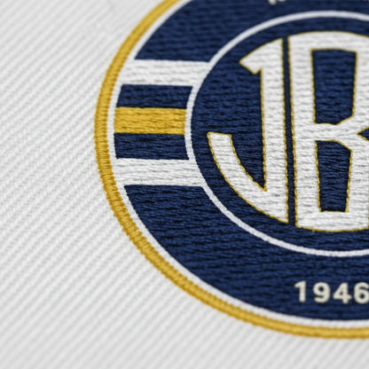 Détail broderie patch A St J Baptiste Roubaix