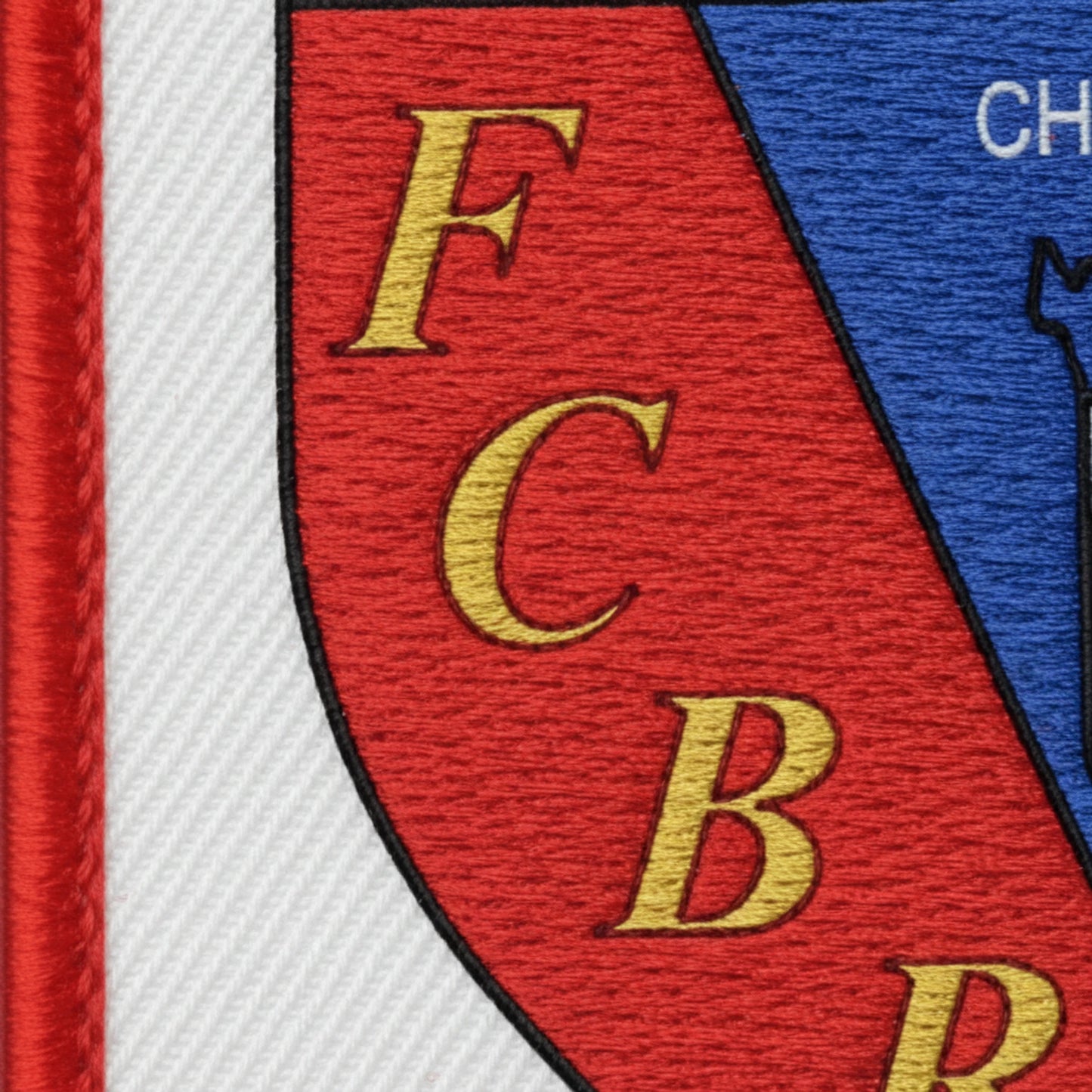 Détail broderie patch FC Des Bords De Rance St Pere